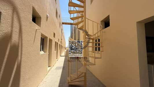 Labour Camp te Huur in Al Sajaa, Sharjah - 240e926b-7562-41fa-80fb-7d8e463b6cce. jpeg