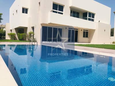 6 Slaapkamers Villa te Huur in Al Barsha, Dubai - 1 (4). jpeg 6 Slaapkamers Villa te Huur in Al Barsha, Dubai - 1 (4). jpeg