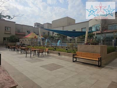 2 Camere Appartamento in Vendita a Jumeirah Village Triangle (JVT), Dubai - JVT POOL BBQ AREA. jpg