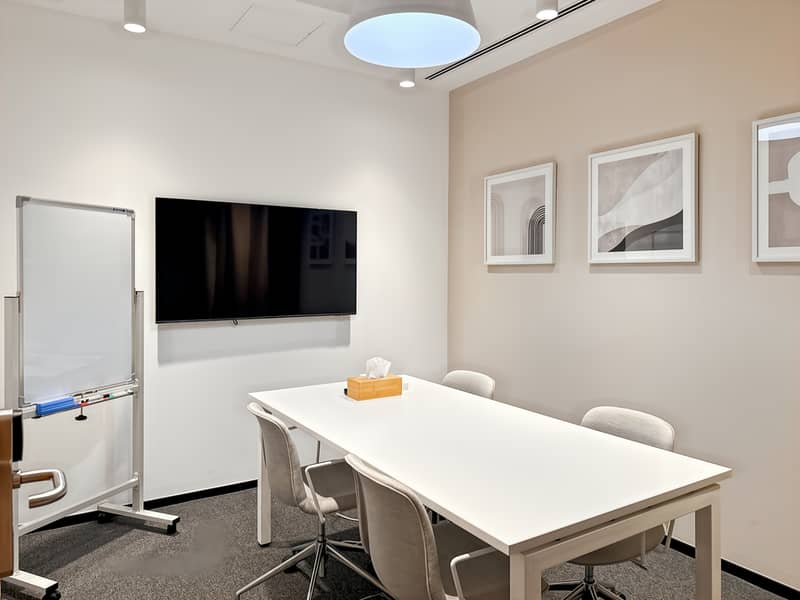 6 Regus_Dubai, Deira City Center_UAE_Centre 7579_Meeting room 2. jpg