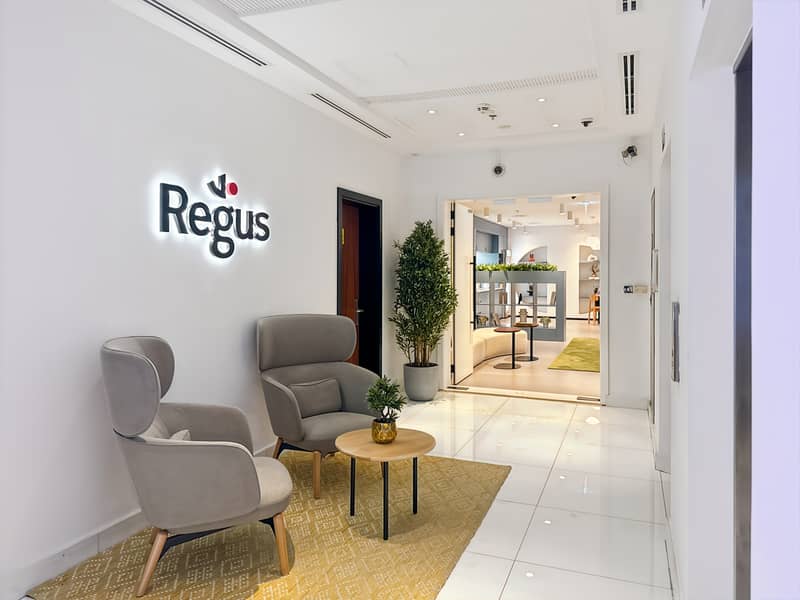 5 Regus_Dubai, Deira City Center_UAE_Centre 7579_Business Lounge 3. jpg