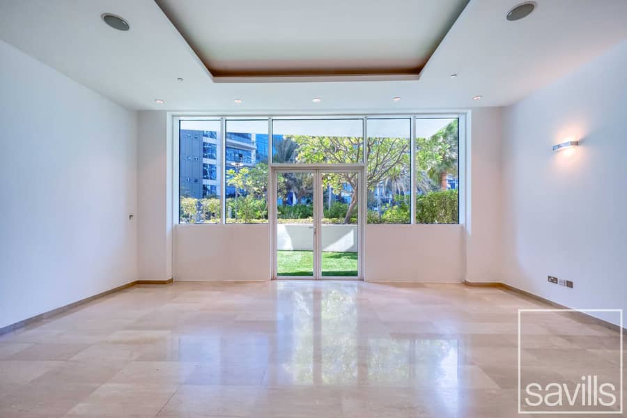 Private Garden | Beach Access | Vacant Private Garden | Beach Access | Vacant