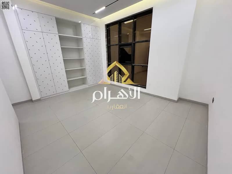 10 835271662-1066x800. webp