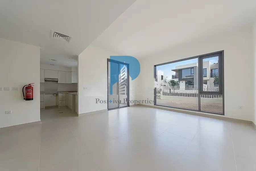 Near to Pool |Brand New | 3 BR + M | 103 k 1 cheq Near to Pool |Brand New | 3 BR + M | 103 k 1 cheq