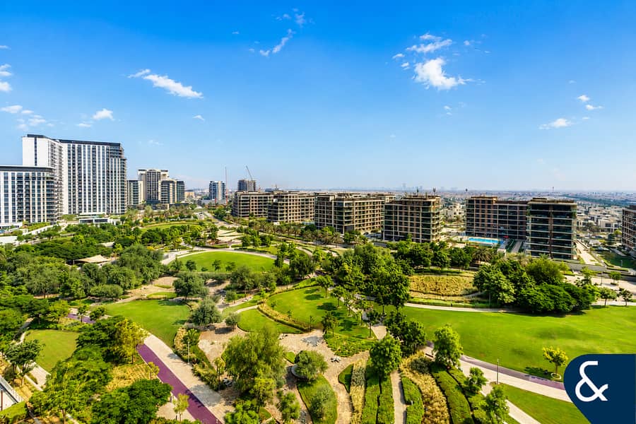 Rarest 2 Beds Layout | Full Park | Vacant Rarest 2 Beds Layout | Full Park | Vacant