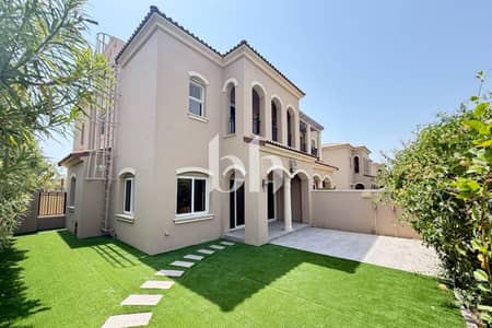 Villa de 3 chambres à à louer à Serena, Dubai - images image img