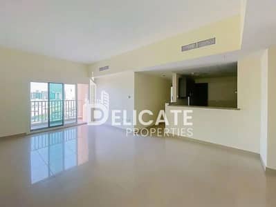 3 Camere Appartamento in Affitto a Dubai Production City (IMPZ), Dubai - Living Room 1. jpg