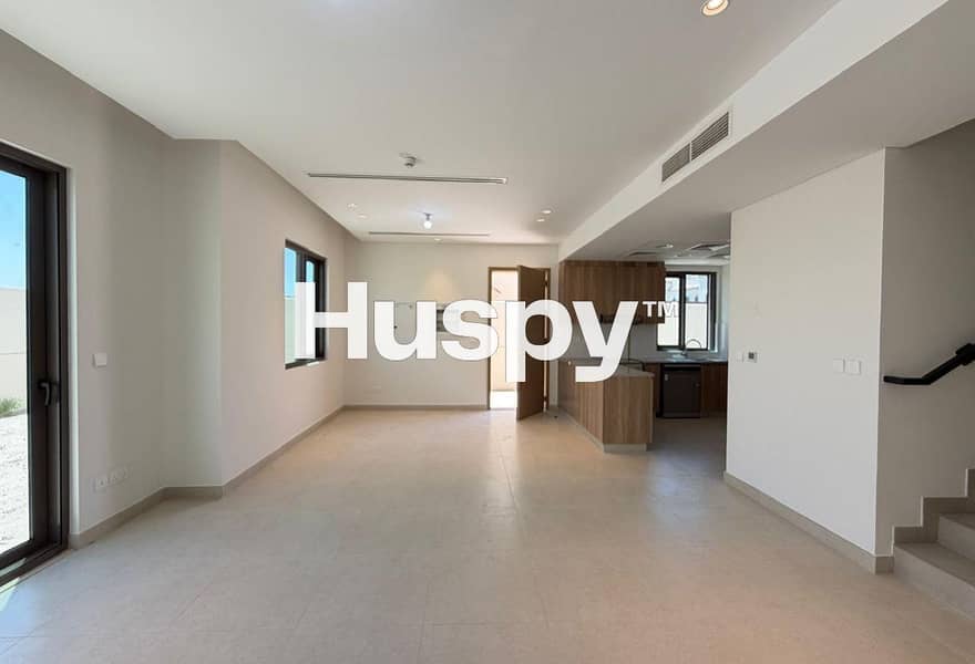 Private Backyard | Gated Community | Vacant now Private Backyard | Gated Community | Vacant now