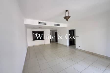 2 Bedroom Apartment for Rent in Downtown Dubai, Dubai - Unique Layout | Very Bright | Burj View