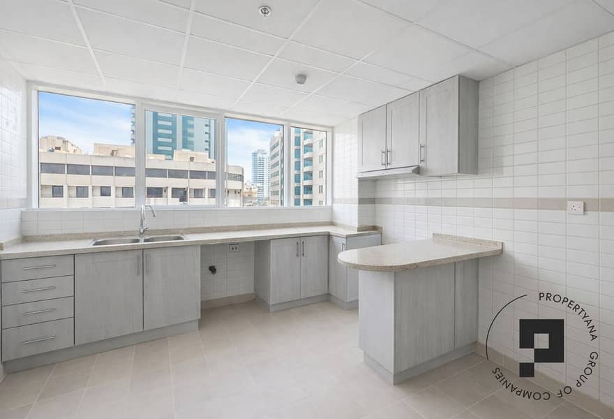 5 heeera kitchen. jpg
