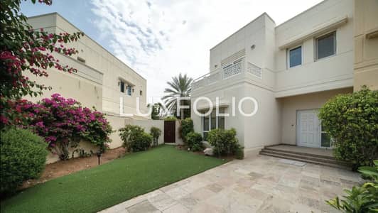 6 Bedroom Villa for Rent in The Meadows, Dubai - 6 bedroom | Large Plot | Lake View