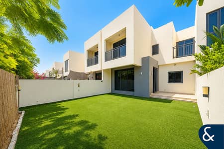 3 habitaciones Villa para en Venta en Dubai Hills Estate, Dubai - Villa en Dubai Hills Estate,Maple,Maple 3, 3 dormitorios, 4800000 AED - 15655421 3 habitaciones Villa para en Venta en Dubai Hills Estate, Dubai - Villa en Dubai Hills Estate,Maple,Maple 3, 3 dormitorios, 4800000 AED - 15655421