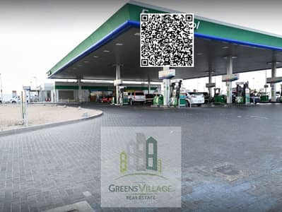 Industrial Land for Sale in Al Jurf, Ajman - That-Petrol-Station-Before-Last-Exit-on-the-Way-to-Abu-Dhabi. jpg