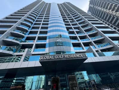 Studio for Sale in Dubai Sports City, Dubai - Rented | Golf View | Discounted Price