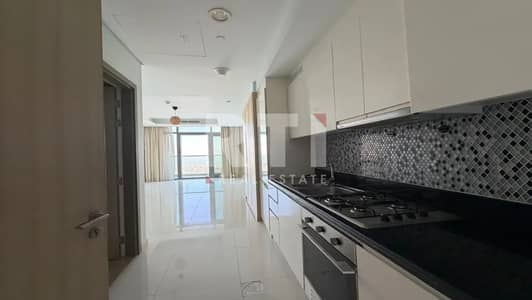 1 habitación Apartamento para en Alquiler en Dubai Marina, Dubai - Apartamento en Dubai Marina，DAMAC Heights, 1 dormitorio, 115000 AED - 15657059