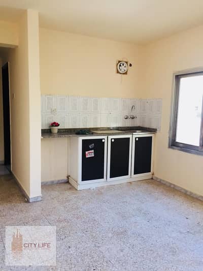 Studio for Rent in Bur Dubai, Dubai - PHOTO-2020-02-19-11-25-20. jpg