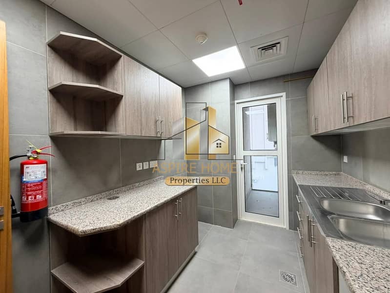 Be the First Tenant | Brand-New 2BR | Free Parking – další