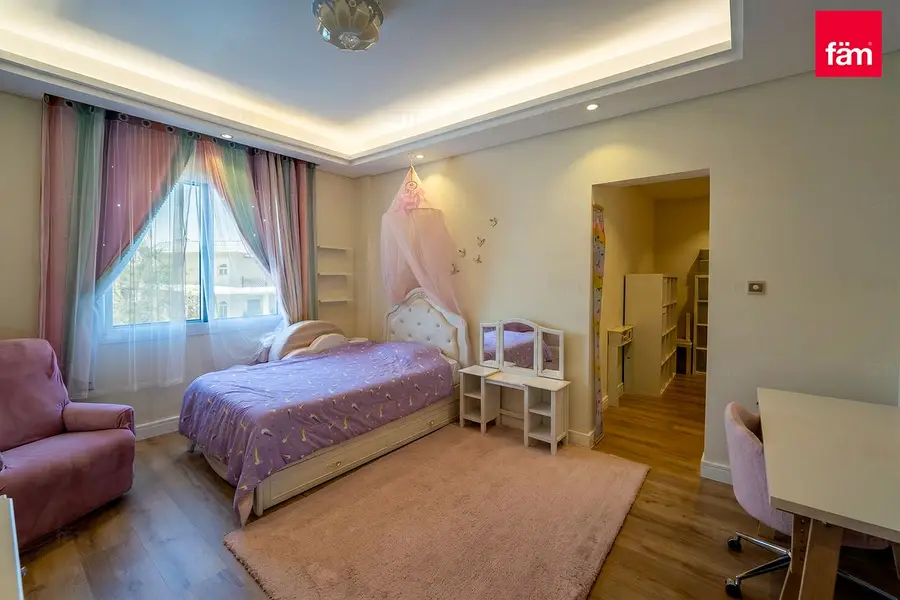 Fully Upgraded | Large Plot | Private Pool | Vot