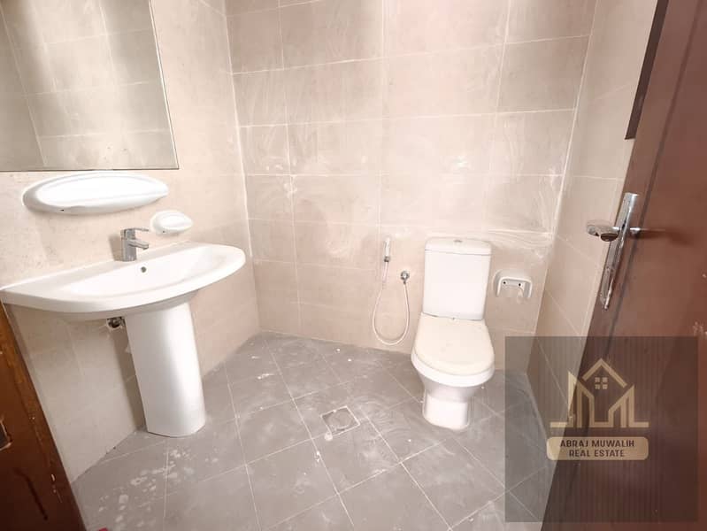 10 1000338954. jpg