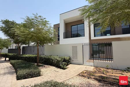 4 habitaciones Townhouse para en Alquiler en Arabian Ranches 3, Dubai - Casa adosada en Arabian Ranches 3，Raya, 4 dormitorios, 210000 AED - 15658901