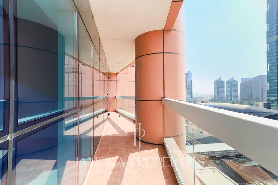2 Dubai Jewel Tower-24. jpg