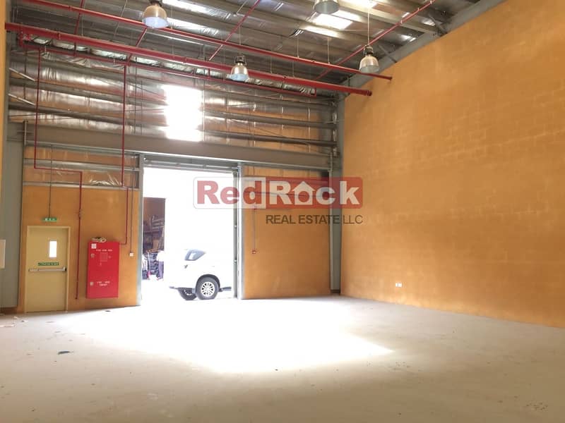 Absolutely Clean 1700 Sqft Warehouse with 30 Days Free in Ras Al Khor