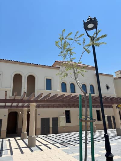 2 Schlafzimmer Townhouse zum zur Miete in Zayed City, Abu Dhabi - 1- 2br middle. jpg 2 Schlafzimmer Townhouse zum zur Miete in Zayed City, Abu Dhabi - 1- 2br middle. jpg