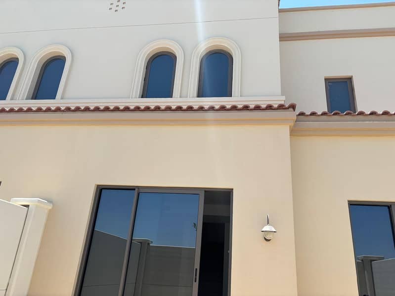 7 11- 2br middle. jpg