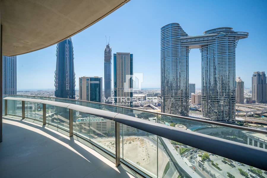 Absoloutely Stunning Views| High Floor | Rare Unit Absoloutely Stunning Views| High Floor | Rare Unit
