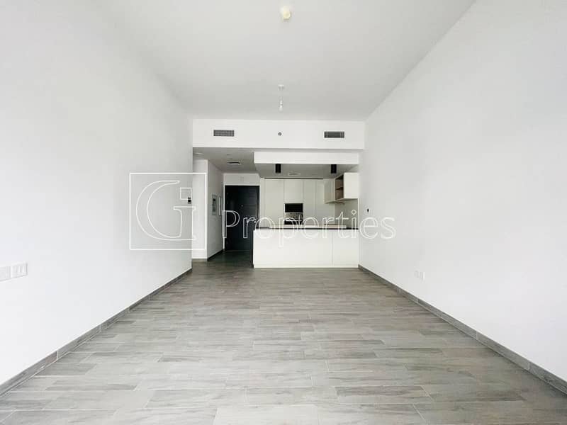 Pool-Facing 1BR | Prime Location | Best Price Pool-Facing 1BR | Prime Location | Best Price