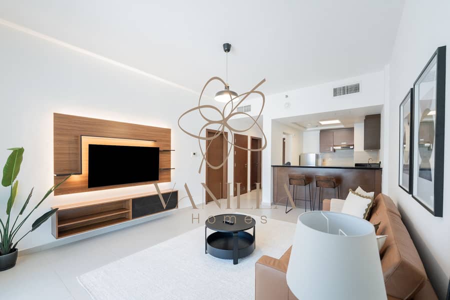 2 Arc Tower C 17109 1BR-22. jpg