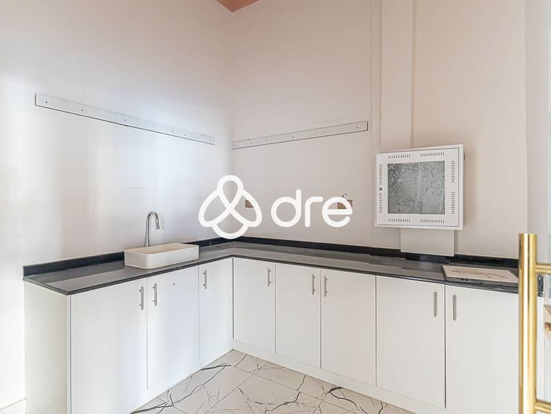 6 DRE04146. JPG
