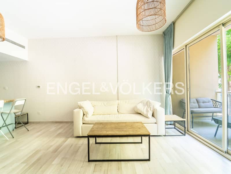 Furnished l Vacant l Garden View Furnished l Vacant l Garden View