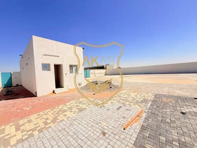 Industrial Land for Rent in Al Bataeh, Sharjah - IMG-20250925-WA0007. jpg Industrial Land for Rent in Al Bataeh, Sharjah - IMG-20250925-WA0007. jpg