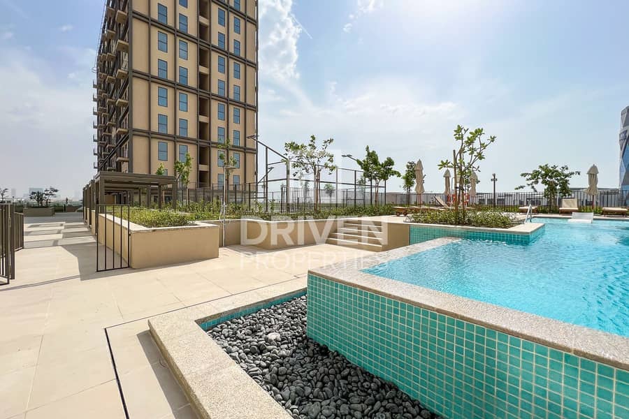Price Reduced | High Floor | Modern Layout Price Reduced | High Floor | Modern Layout