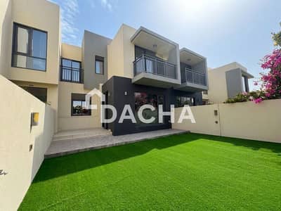 3 Camere Townhouse in Vendita a Dubai Hills Estate, Dubai - Villetta a schiera a Dubai Hills Estate,Maple,Maple 2, 3 camere da letto, 4599000 AED - 15663902 3 Camere Townhouse in Vendita a Dubai Hills Estate, Dubai - Villetta a schiera a Dubai Hills Estate,Maple,Maple 2, 3 camere da letto, 4599000 AED - 15663902