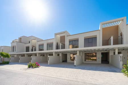 4 Bedroom Townhouse for Rent in DAMAC Lagoons, Dubai - Single Row | On the Corner | Brand New
