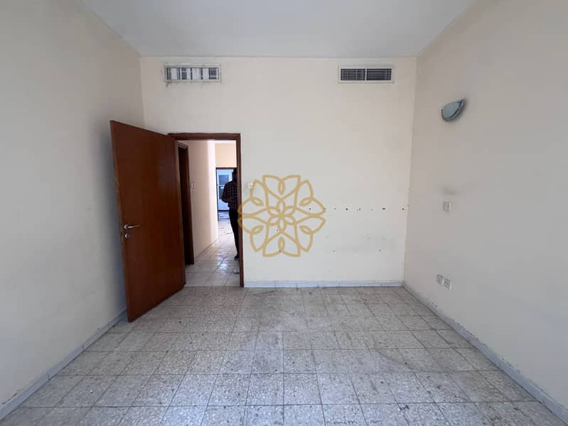 6 44915. jpg
