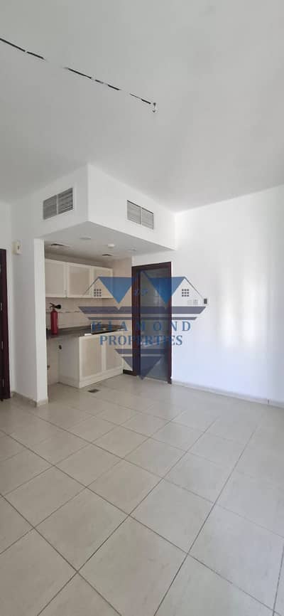 Studio zum zur Miete in Al Mahatah, Sharjah - WhatsApp Image 2026-06-30 at 11.10. 30 PM. jpeg Studio zum zur Miete in Al Mahatah, Sharjah - WhatsApp Image 2026-06-30 at 11.10. 30 PM. jpeg