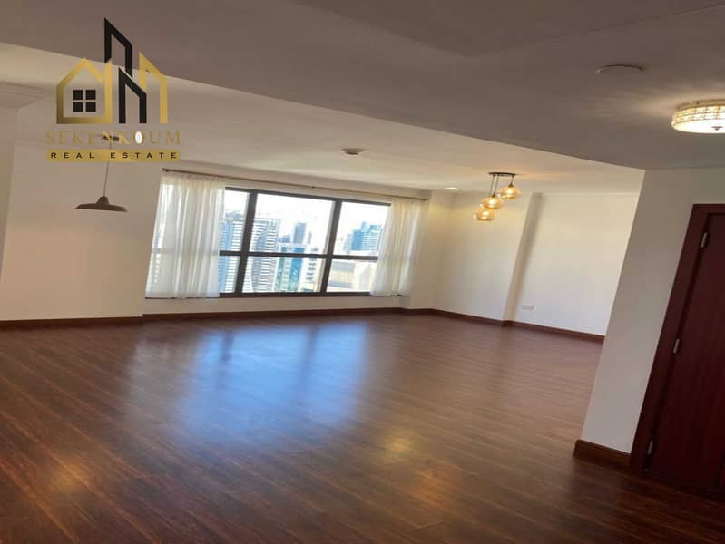 Well kept apartment - High floor - Amazing Sea view