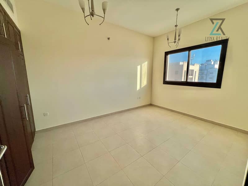 ELEGANT 1 BHK | FAMILY ONLY | PARKING - Image 6