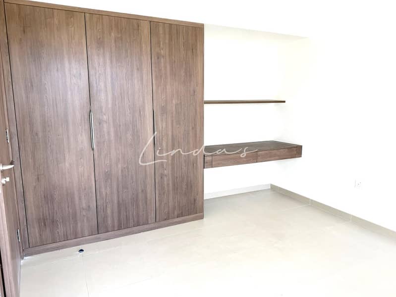 8 images image img