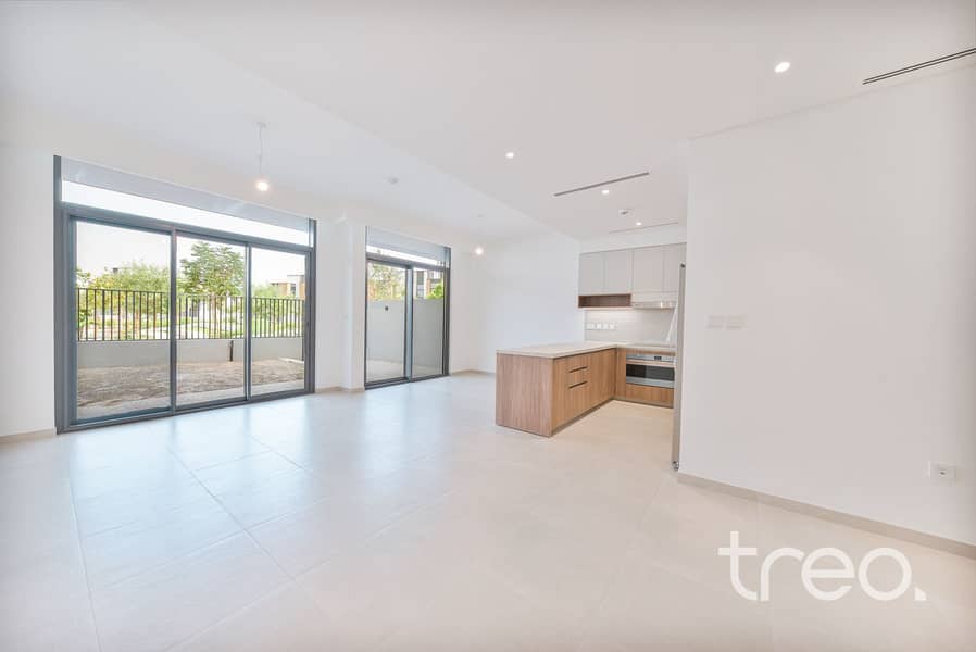 Rare G+2 Layout | Greenbelt | 3 + Maids - Image 2