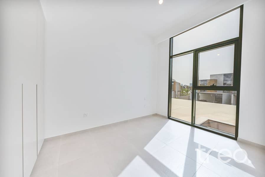Rare G+2 Layout | Greenbelt | 3 + Maids - Image 6
