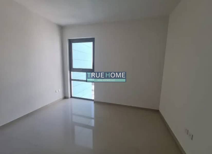 7 WhatsApp Image 2025-09-28 at 13.58. 52_b3a8ef36. jpg