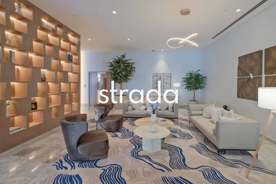 Luxury 2BR Apartment in Downtown Dubai Luxury 2BR Apartment in Downtown Dubai