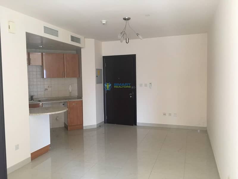 Converted 1 B/R | 5 mins walk to Damac Metro Converted 1 B/R | 5 mins walk to Damac Metro