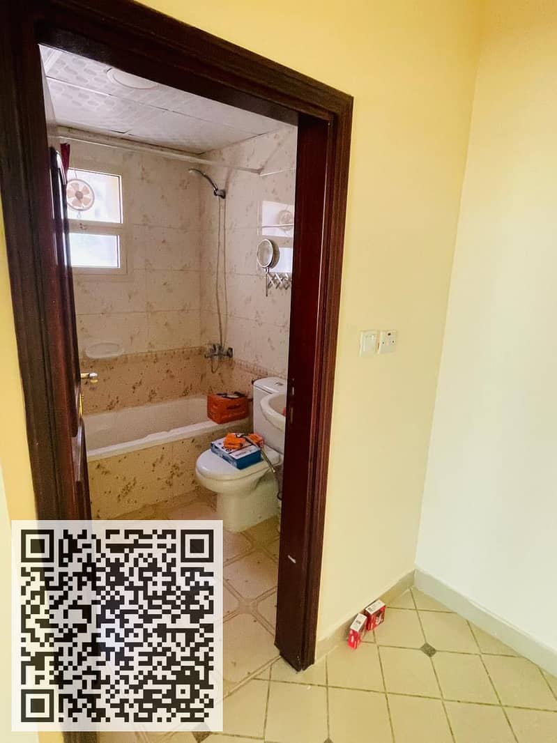 13 e2ddf311-d3ea-40dd-95c2-7b1605594599. jpg