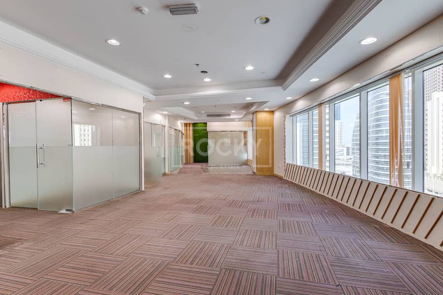 7 Icon Tower 505 - Office-7. jpg