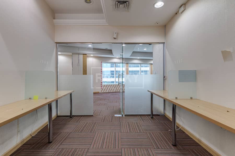 17 Icon Tower 505 - Office-16. jpg